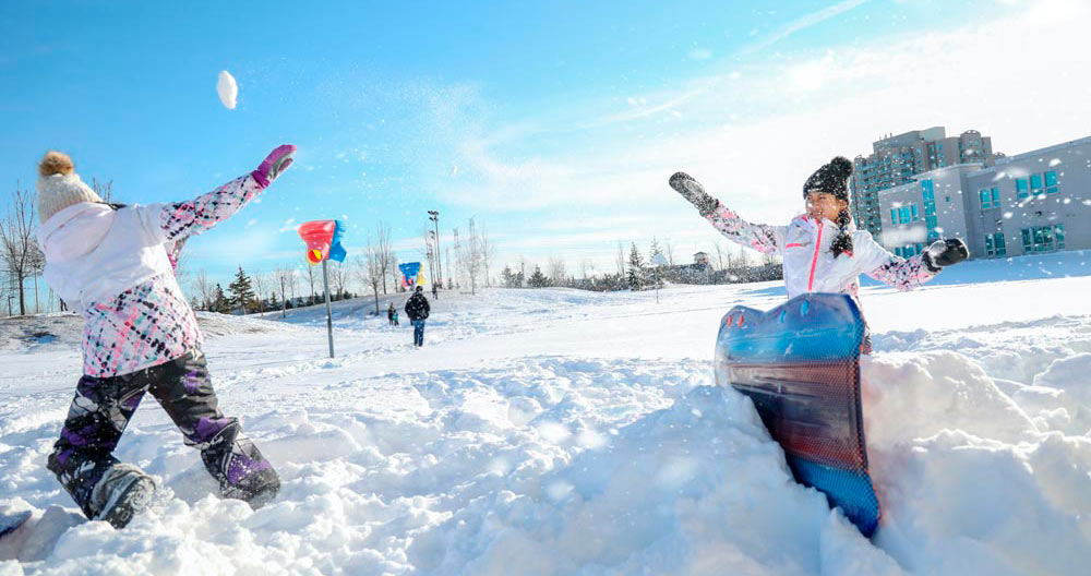 Actividades en la nieve, juegos con los más pequeños