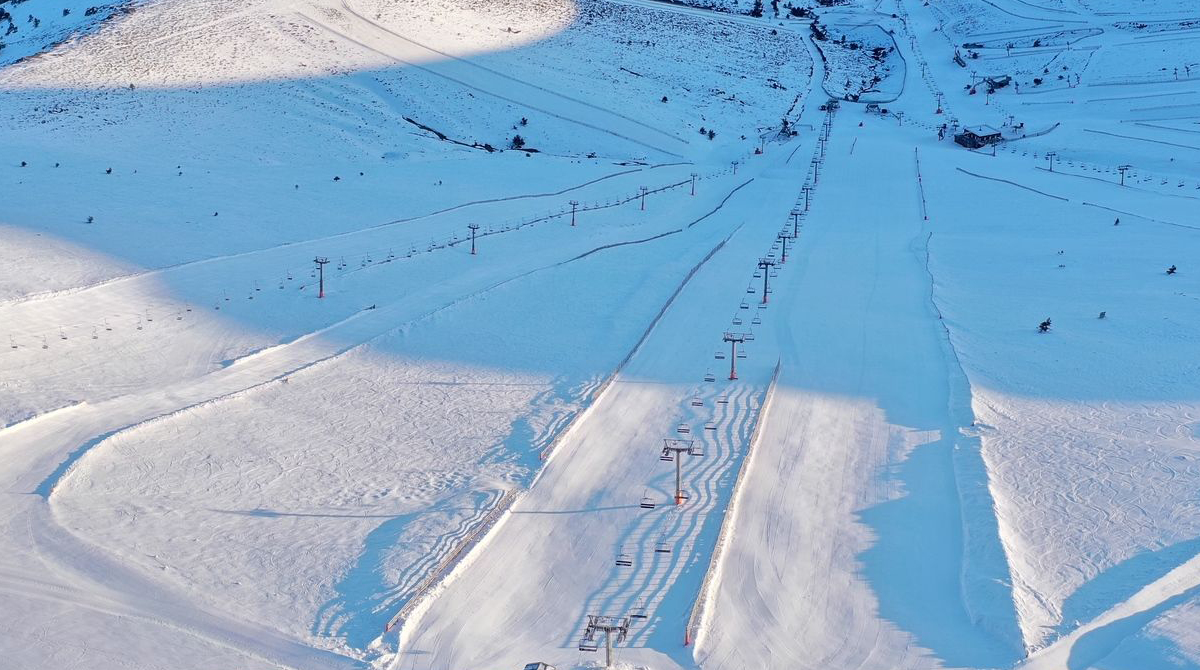 donde ir a la nieve valdesquí